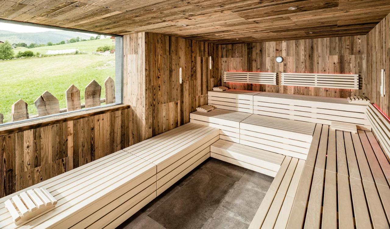 Sonnenberg Panorama Dolomites Wellbeing Hotel Maranza Ngoại thất bức ảnh
