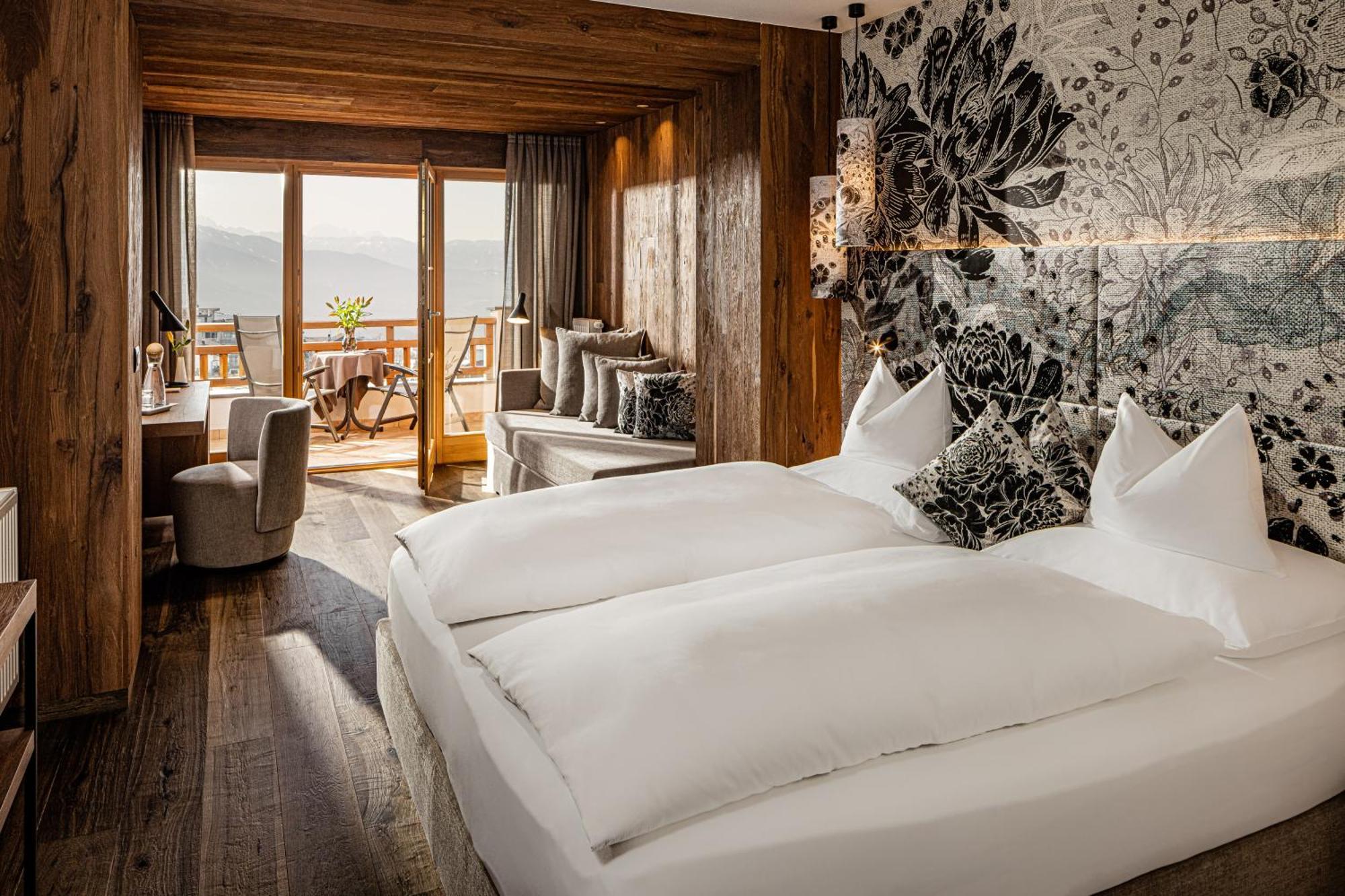 Sonnenberg Panorama Dolomites Wellbeing Hotel Maranza Ngoại thất bức ảnh